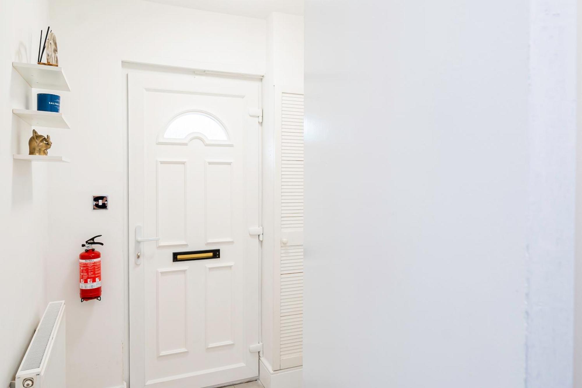 Charming 2-Bedroom Flat With A Garden And Free Parking At Abingdon Oxford Exteriér fotografie